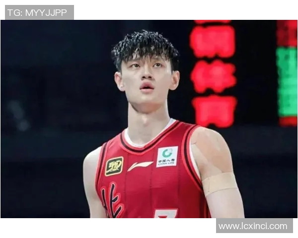 詹姆斯恩师为曾凡博发声:篮网主教练弃用争议引发年轻球员发展危机 詹姆斯恩师为曾凡博发声:篮网主教练弃用争议引发年轻球员发展危机