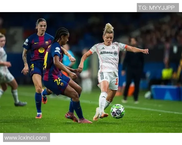 巴塞罗那女足女子冠军联赛战平,普特拉斯关键发挥,小组积分榜领先里昂女足仅2分 巴塞罗那女足女子冠军联赛战平,普特拉斯关键发挥,小组积分榜领先里昂女足仅2分